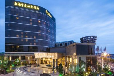 Royal Century Hotel Shanghai 5*